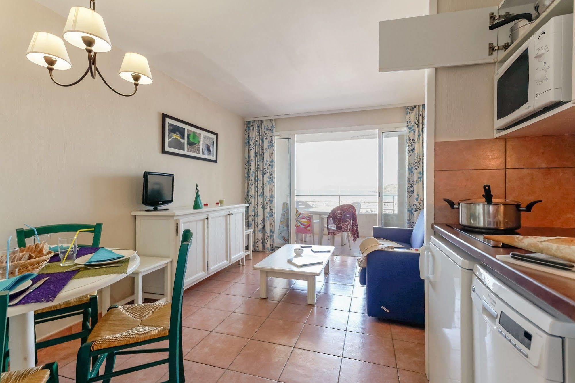 Les Rivages - Appartement Vue Mer Imprenable-Piscine Six-Fours-les-Plages Exterior photo